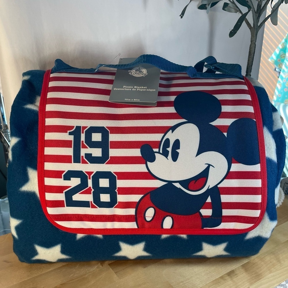NWT Disney Red and Blue Mickey Mouse Travel or Picnic Blanket